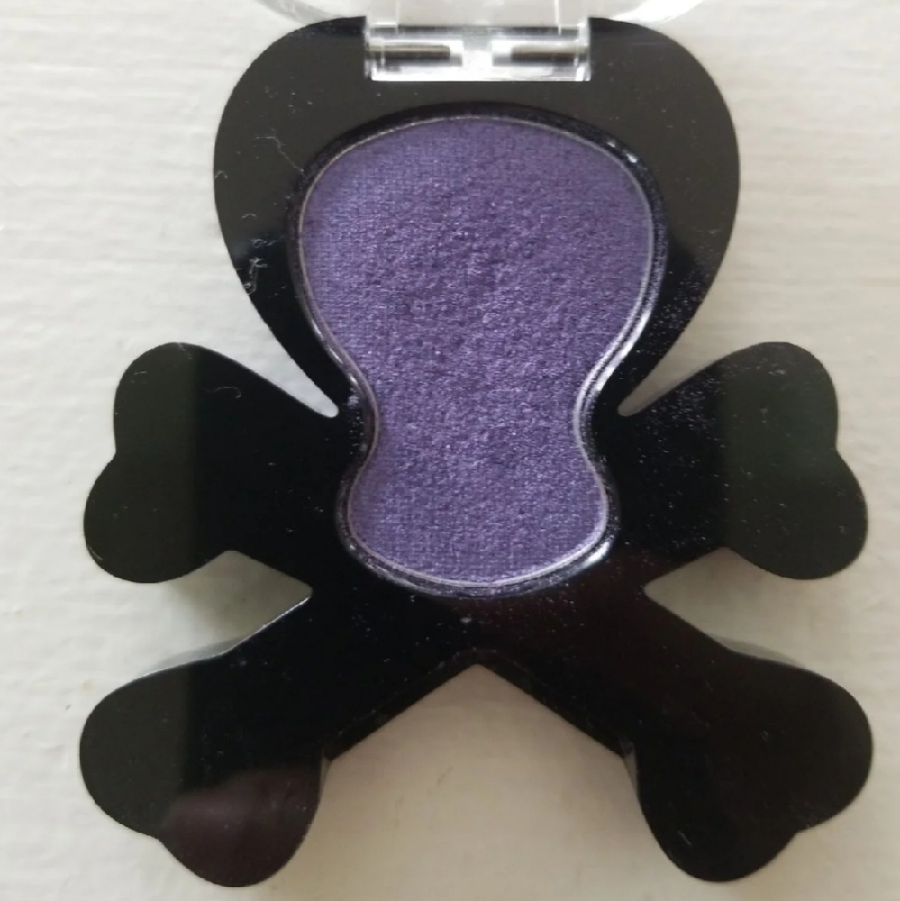 Tokidoki Nancy Rocks eyeshadow - Picture 2 of 3